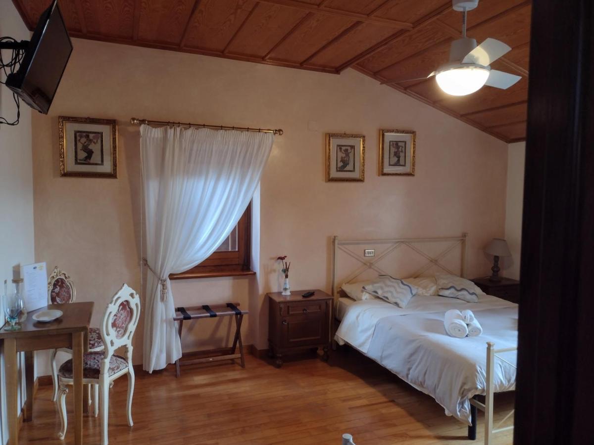 Villa Montegenco Comunanza Exteriér fotografie