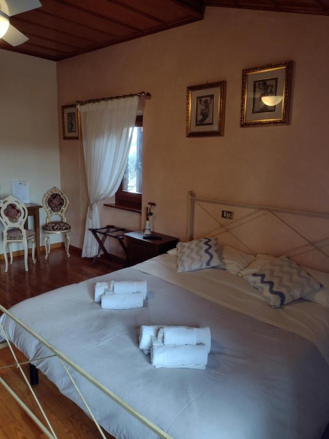 Villa Montegenco Comunanza Exteriér fotografie