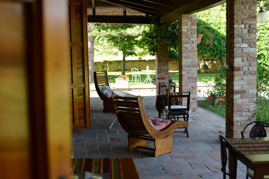 Villa Montegenco Comunanza Exteriér fotografie