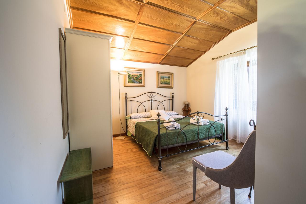 Villa Montegenco Comunanza Exteriér fotografie